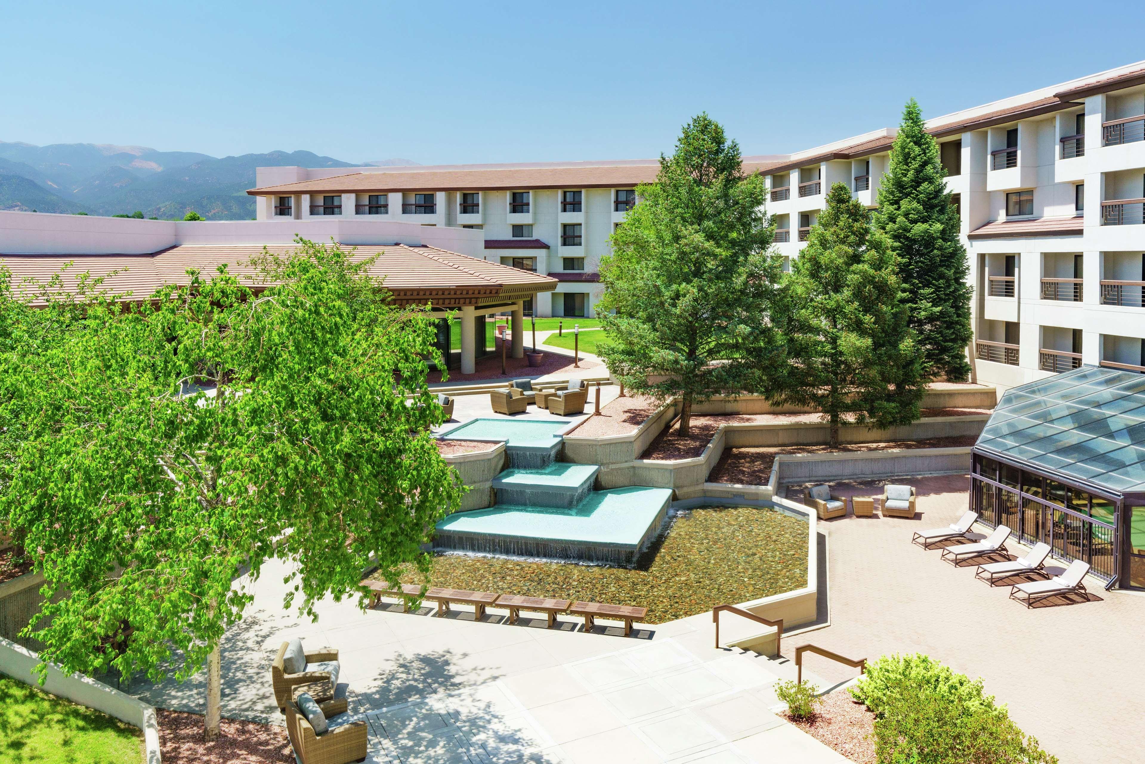 فندق كولورادو سبرينغسفي  فندق دبل تري كولورادو سبرينجس وورلد أرينا المظهر الخارجي الصورة